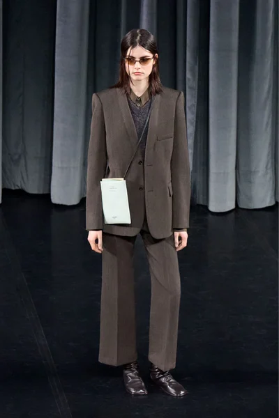 Look 38